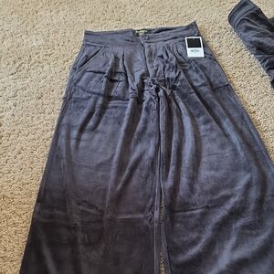 Chic Women's Maxi Skirt in Deep Gray